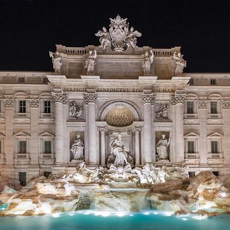 Heart Palace Fontana Di Trevi Rom Exteriör bild