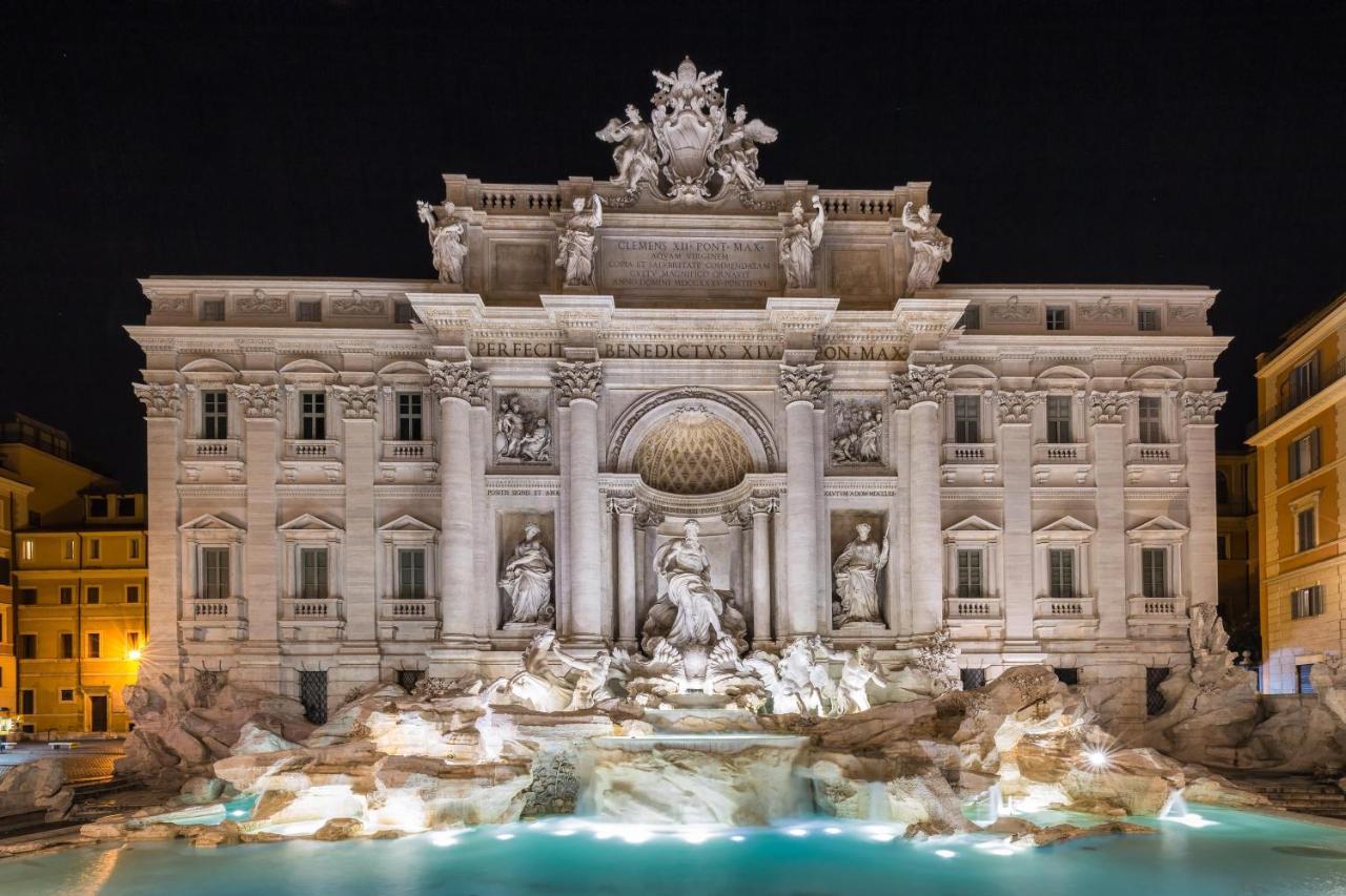 Heart Palace Fontana Di Trevi Rom Exteriör bild